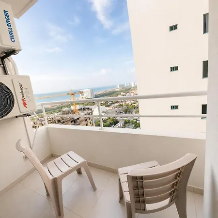 Prime Tower Vista Al Mar Con Piscina